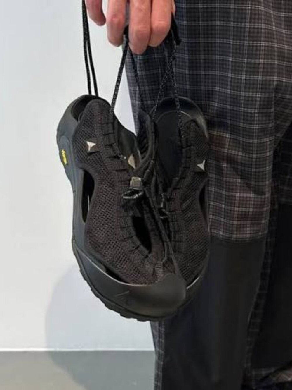 ROA Arpy Woven Sandals